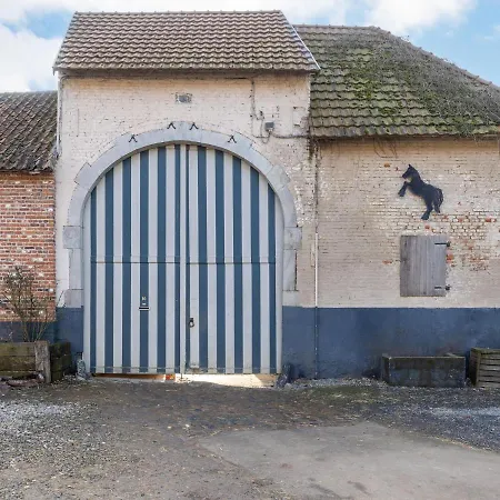 Holiday home Square Farm In The Beautiful Blossom Region Sint-Truiden
