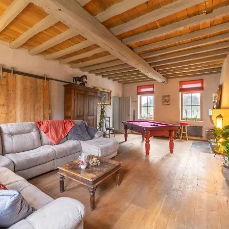 Holiday home Square Farm In The Beautiful Blossom Region Sint-Truiden